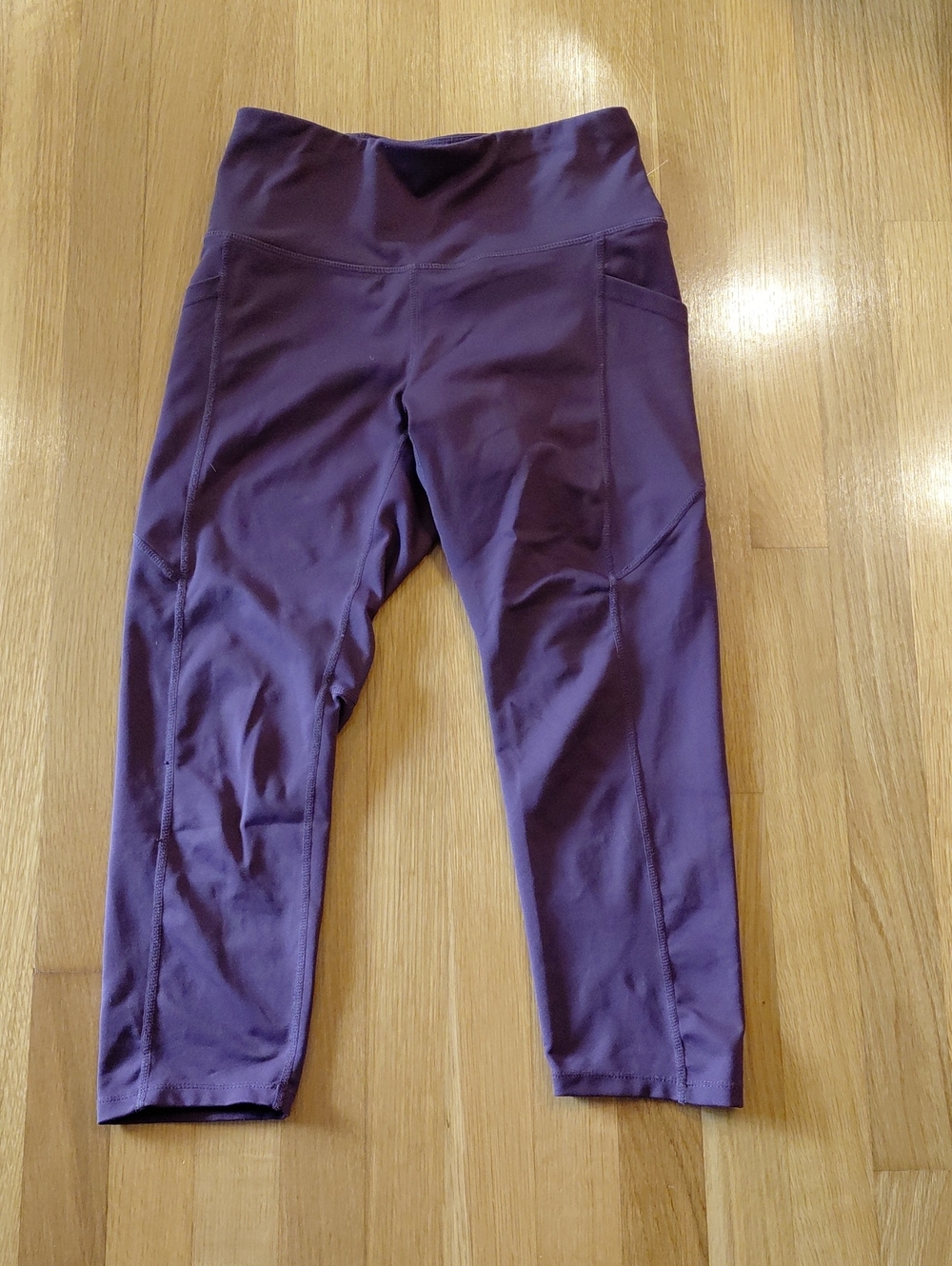 Capri Athletic Leggings Juniors Small